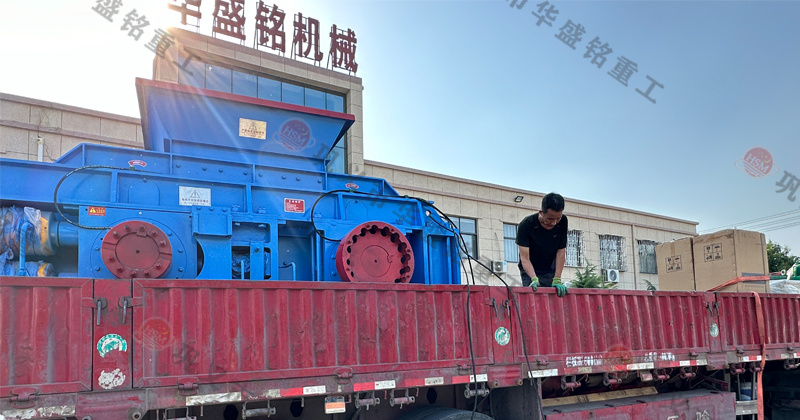華盛（shèng）銘廠（chǎng）家的對輥製砂機怎麽樣？市場價一台多少錢？