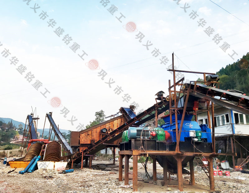 數控液壓對輥破碎機破碎(suì)生產流程配置(zhì)