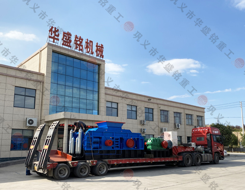 每小時200噸對輥製砂機發往天津（jīn）