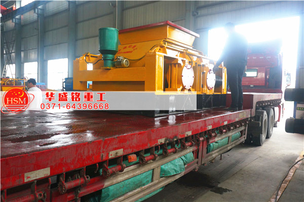 對輥式（shì）破碎機廠家