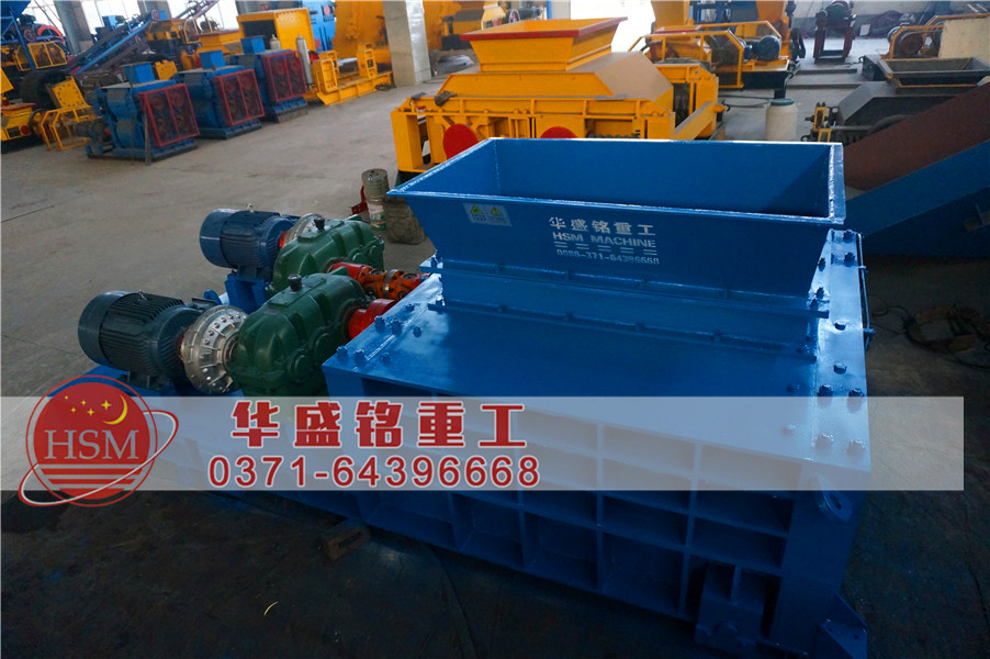 狼(láng)牙輥破碎(suì)機