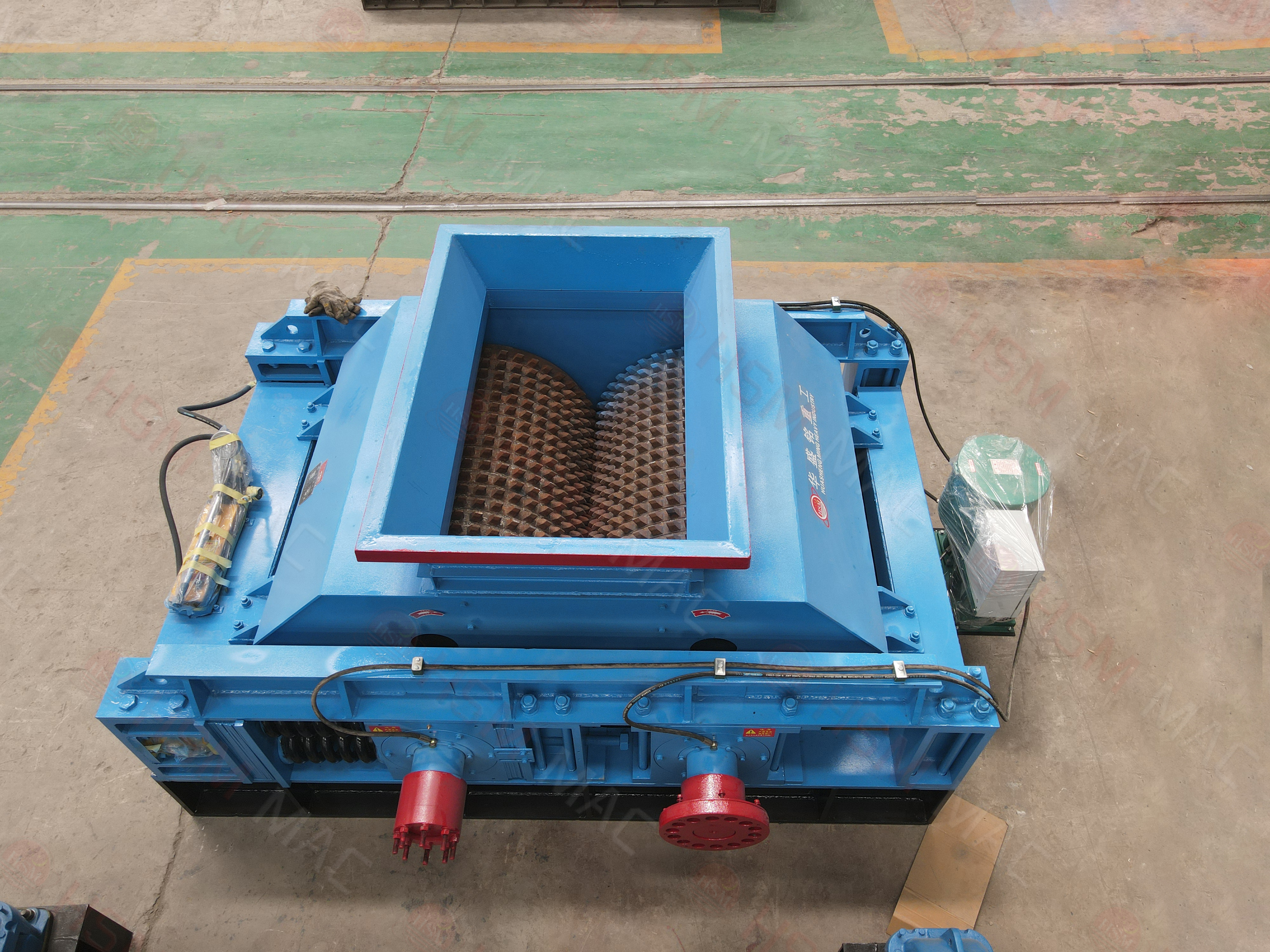 煤（méi）炭破碎機