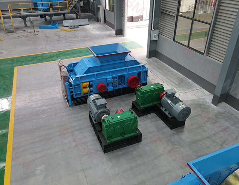 礦石（shí）破（pò）碎機