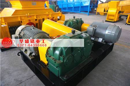 液壓對輥（gǔn）破（pò）碎機