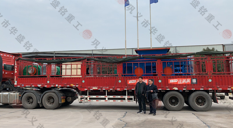 鞏義對輥製砂機廠家時產200噸裝車發貨（huò）