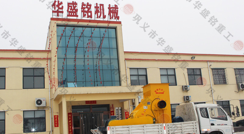 磚廠用粉碎機裝車發往福建龍岩