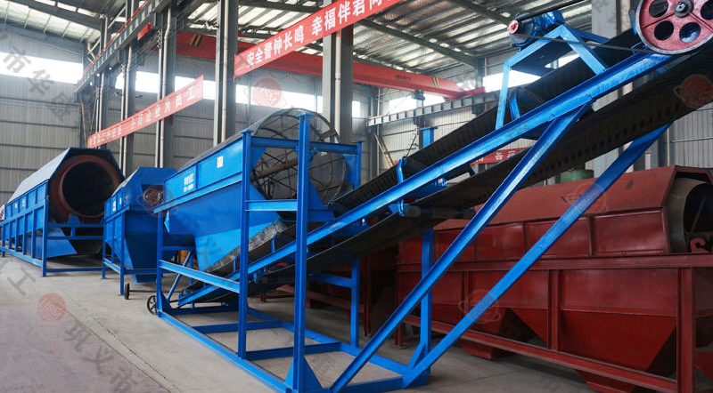 工地用篩沙機（jī）裝車發貨（huò）