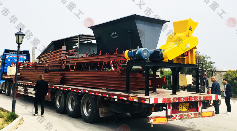 篩分輸送一體機+雙級粉碎機發往江西（xī）